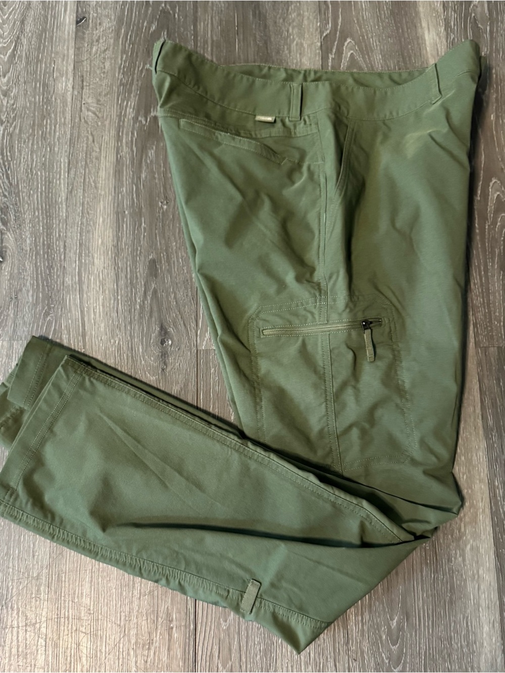 The North Face Women Olive Cargo Wide-Leg Pants - Size 8 - Picture 2 of 13